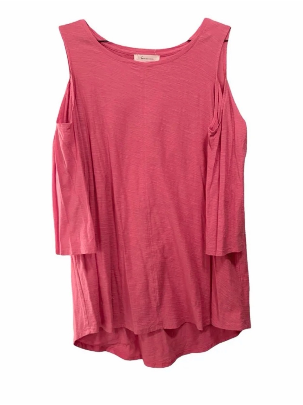 NWOT Vince Camuto coral/blush Cold-Shoulder 3 quarter Sleeve Top